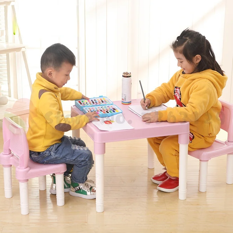 Kids Outdoor Table And Chair Set - Set tavolo e sedie in plastica