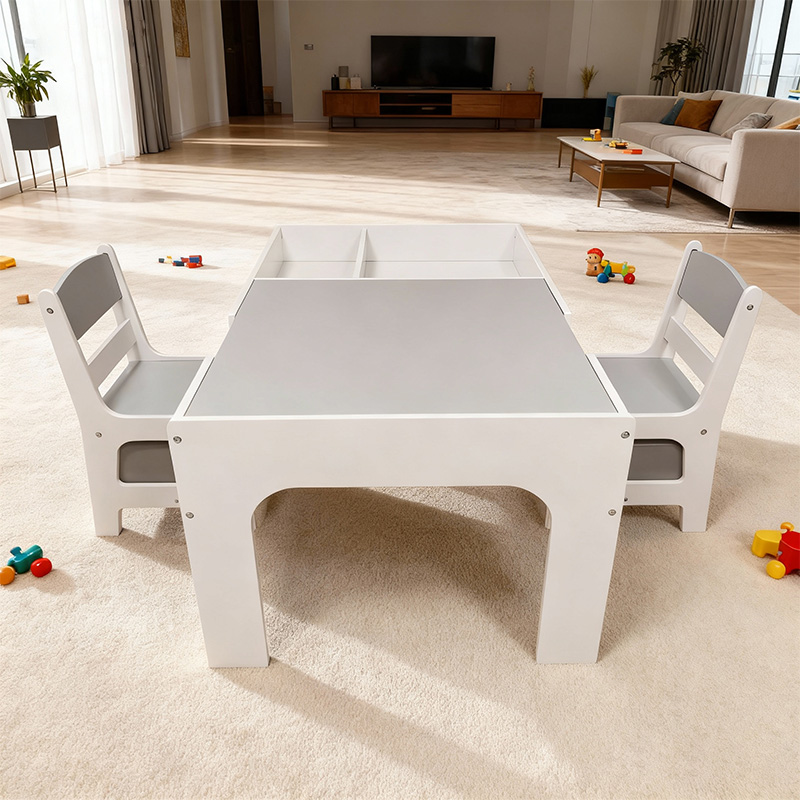 Set Moderno di Tavolo e Sedie  - Kids Outdoor Table And Chair Set recensione e prezzo